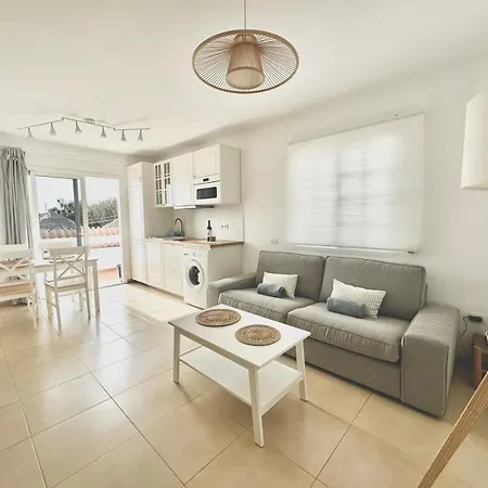 Hoplaco Apartament, Almost On The Apartment *